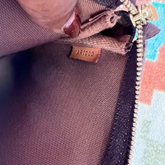 Authentic Louis Vuitton Monogram Pochette Accessoires Pouch - Picture 7 of 10